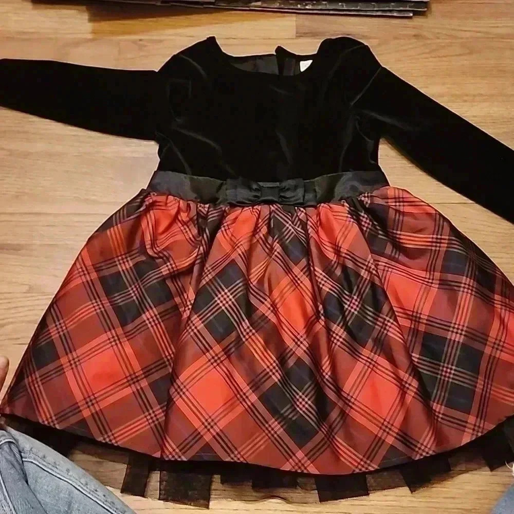 Cat & Jack Black Velvet & Red Plaid Holiday Dress 3T